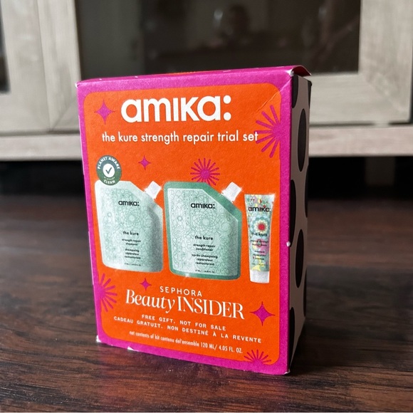 amika Sephora Beauty INSIDER - Picture 1 of 6